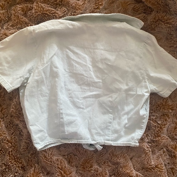 American Apparel cropped denim short sleeve button down with tie - Picture 6 of 8
